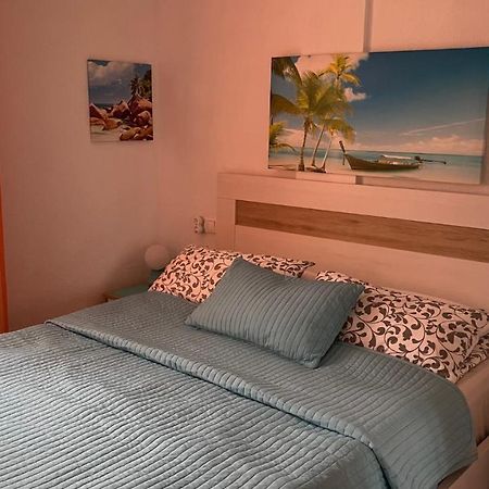 Isla Verde Apartment Torrevieja Luaran gambar