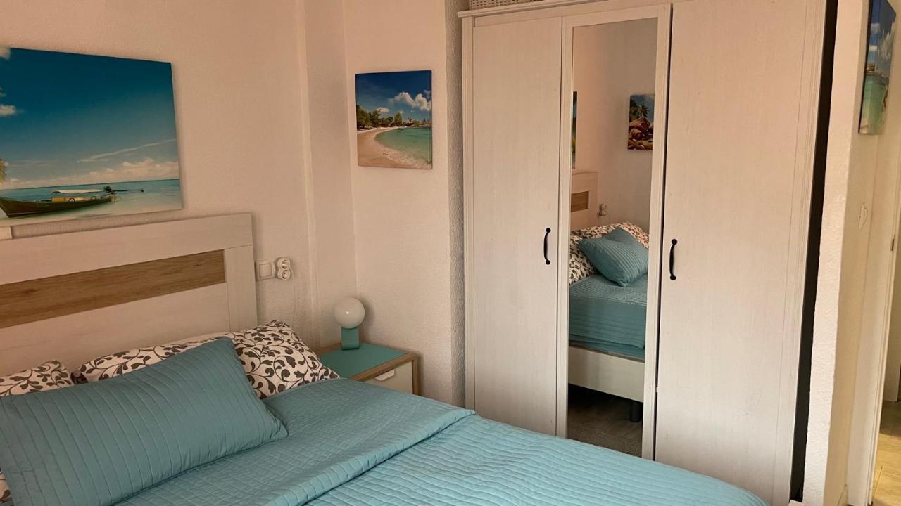 Isla Verde Apartment Torrevieja Luaran gambar